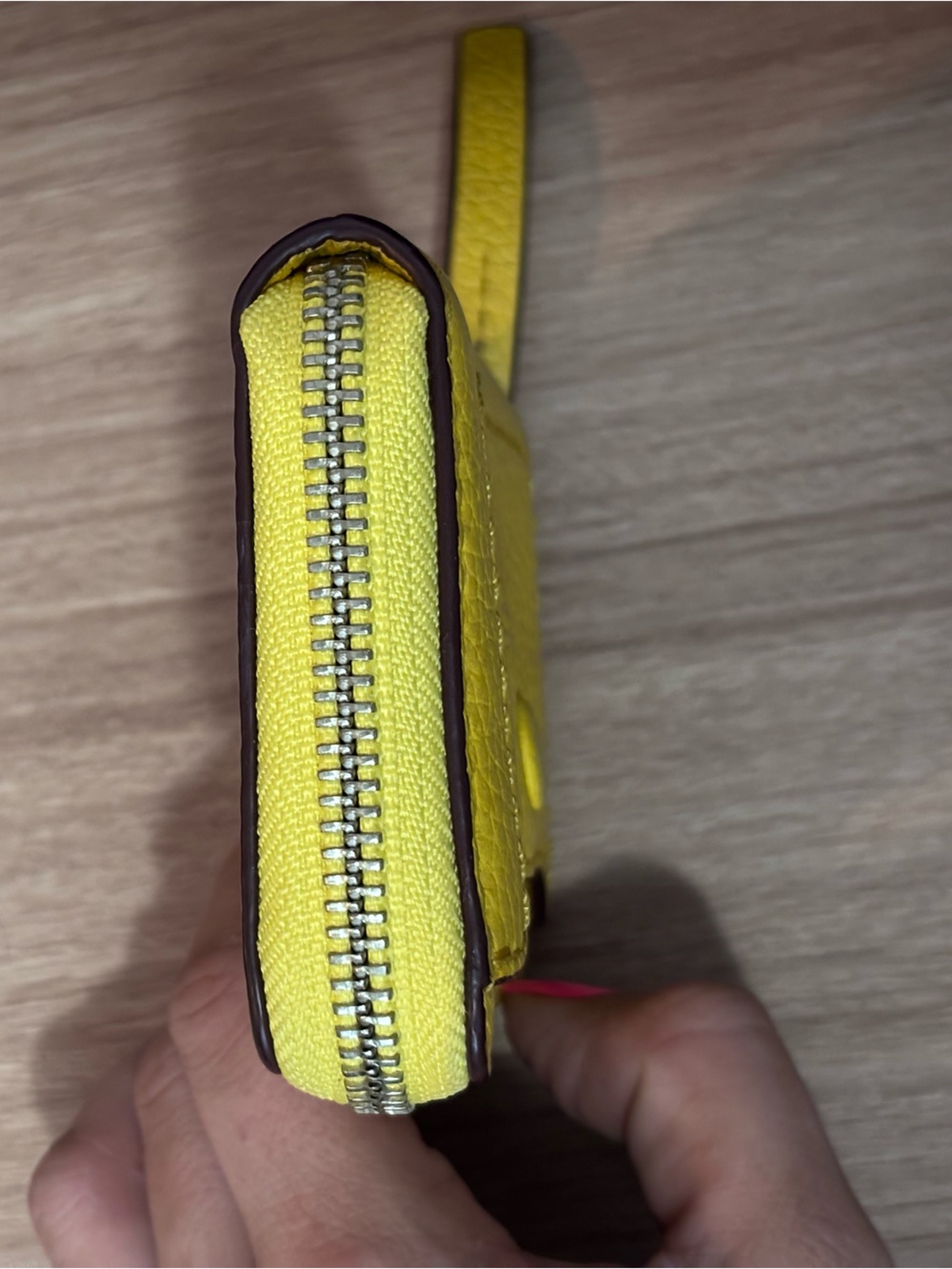 Marc Jacobs Sunshine Yellow Zip-Around Mini Wallet - Picture 4 of 7